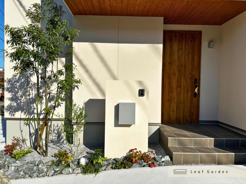 美しく、建物と調和する　　　　　　シンプルモダン